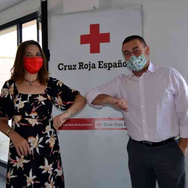 Donación a Cruz Roja de la obra social de cooperativa El Progreso