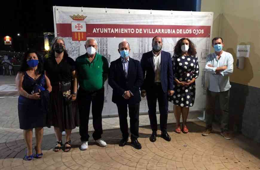 La Fiesta del Madrugador volvió a Villarrubia de los Ojos con humor y mucha música