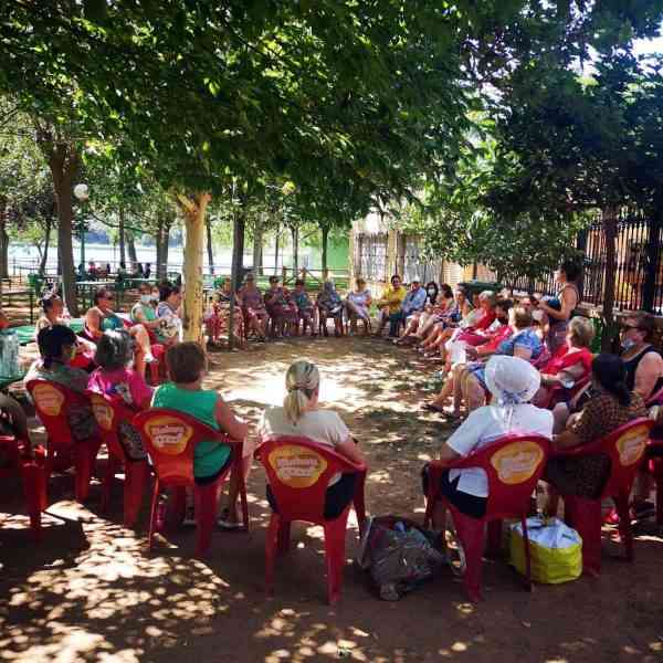 La Jornada de convivencia de asociaciones de mujeres de Villarrubia de los Ojos fue en el Parque Natural de las Lagunas de Ruidera