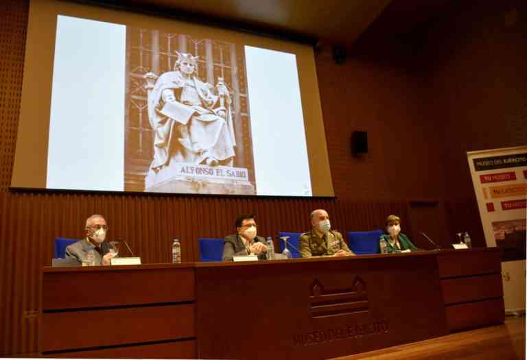 Más de una treintena de personas disfrutaron de la jornada en Los Ojuelos de Villarrubia de los Ojos, paraje que el Ayuntamiento quiere conservar y dar más valor