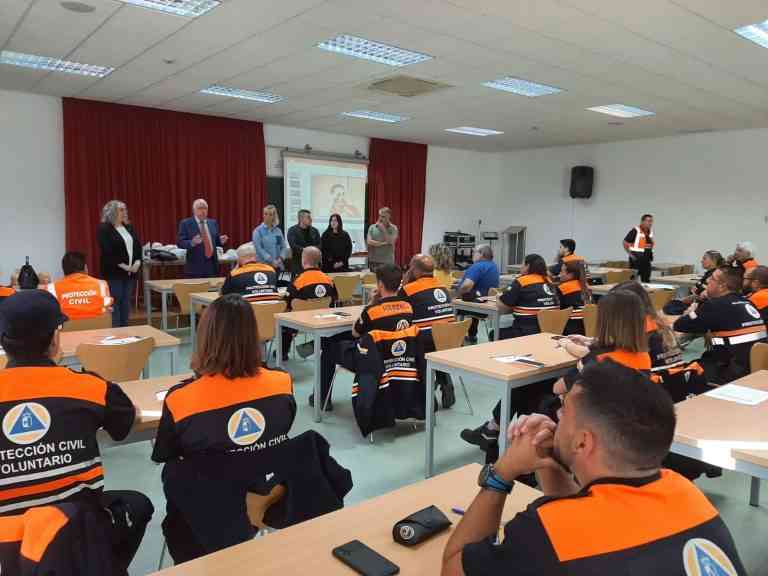 Villarrubia de los Ojos participa en un curso básico de Protección Civil en Ciudad Real