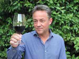 El periodista Sergio Sauca y la empresa italiana Olio Costa D'Oro, Medallas de Honor 2023 de El Progreso