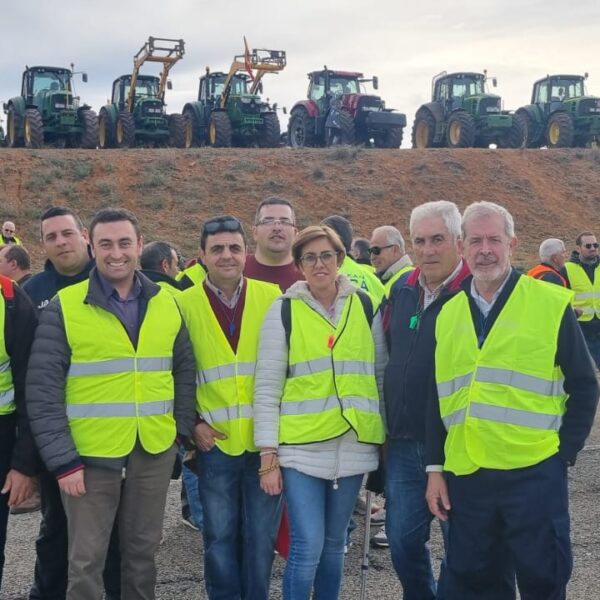 Agricultores de Villarrubia de los Ojos se movilizan en apoyo a las reivindicaciones del sector